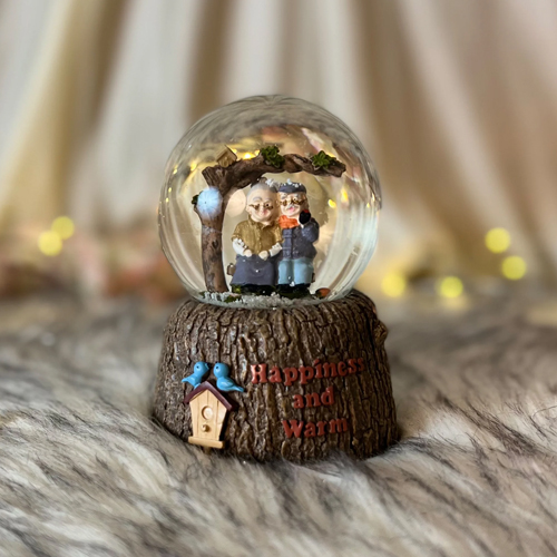 Cute old Couple Swing Lovely Crystal Ball